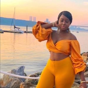 Peasant sleeve off shoulder top